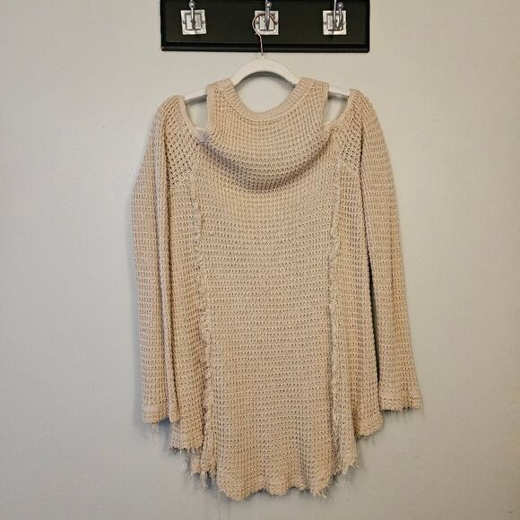 Elan Cold Shoulder Sweater - Picture 6 of 7